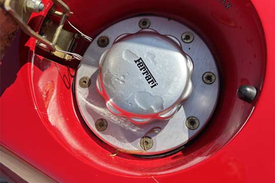 F40 detail 12