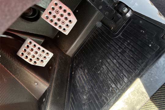 F40 interior 21