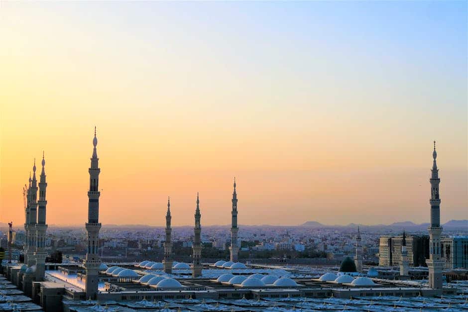 Madinah Almunawwarah  Beautiful mosques, Masjid, Sacred places