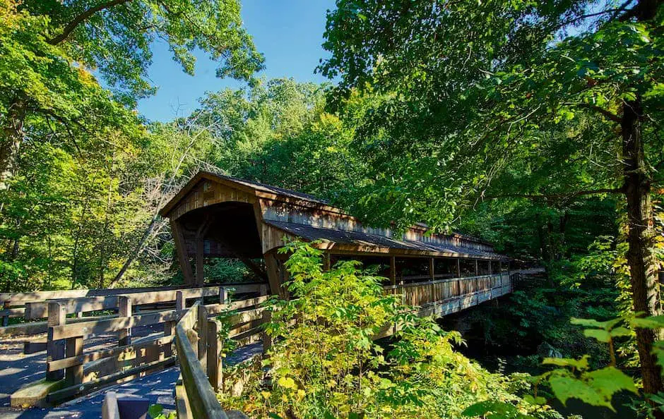 The 10 Best Neighborhoods in Cuyahoga Falls, Ohio