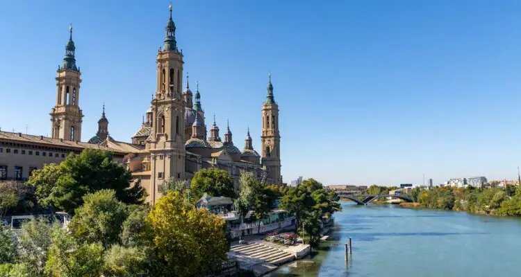 From Past to Present: The Evolution of Zaragoza, Spain's Architecture